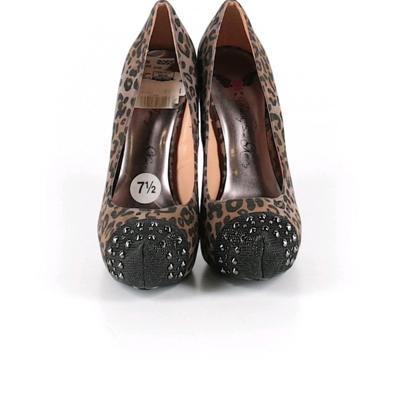 Sexy Penny Loves Kenny Heels - Picture 2 of 5